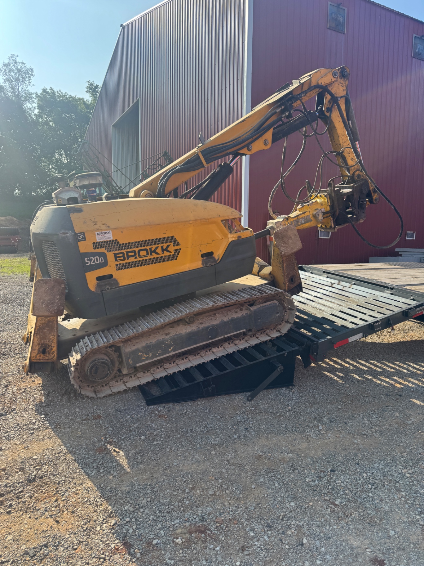 Professional load securing demonstration on flatbed